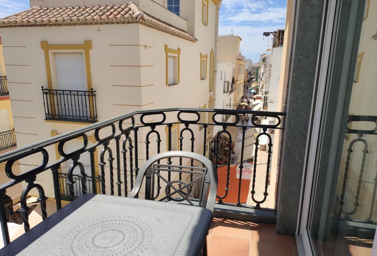 Apartamentos Leonor Carihuela Torremolinos Exterior photo